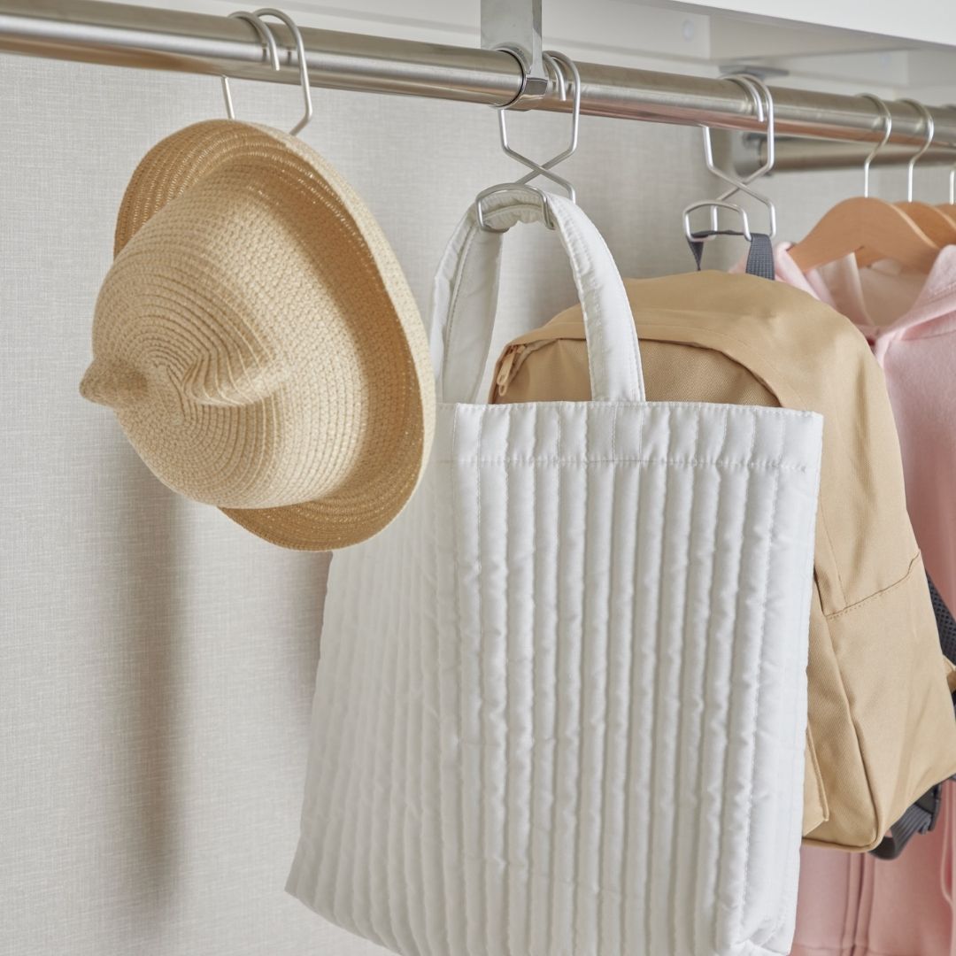 ハンガーパイプから落ちない 幅広フック（2個セット） – お片付け